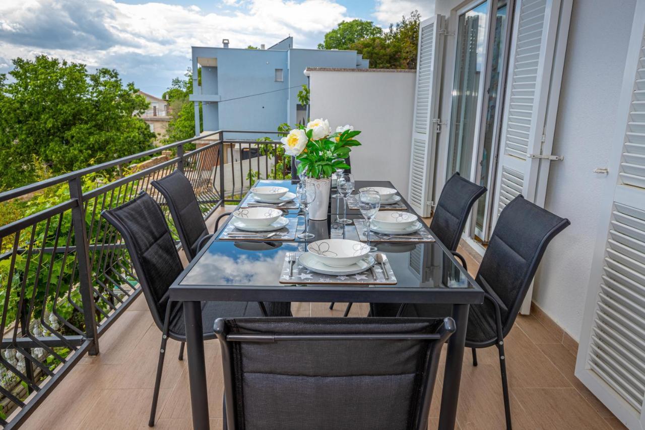 Apartmani Jasminka Dramalj Exterior foto