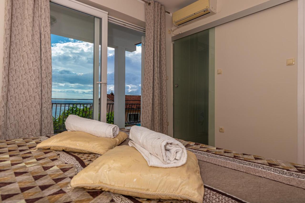 Apartmani Jasminka Dramalj Exterior foto